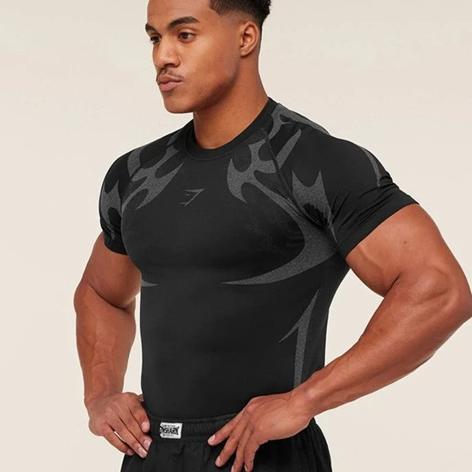 Herren nan nahtloses formgNord Taschenendes Funktionsshirt mit Kompressionseffekt und ergonomischen Muskelzonen