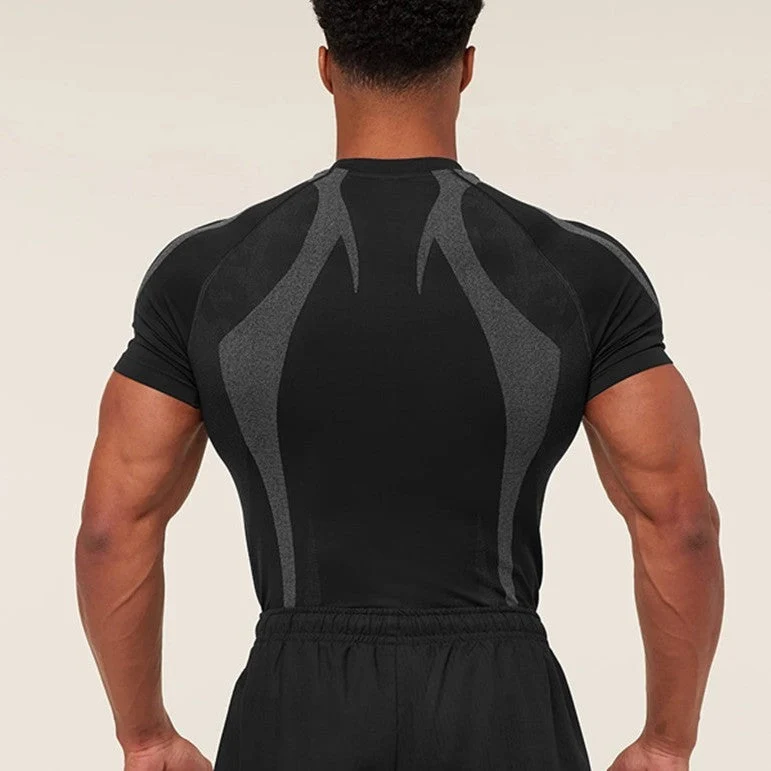 Herren nan nahtloses formgNord Taschenendes Funktionsshirt mit Kompressionseffekt und ergonomischen Muskelzonen