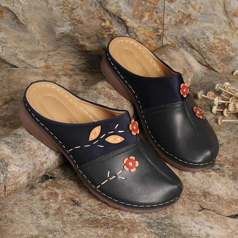 Damen Clogs mit floralem Applikationsdesign und rutschfester Sohle