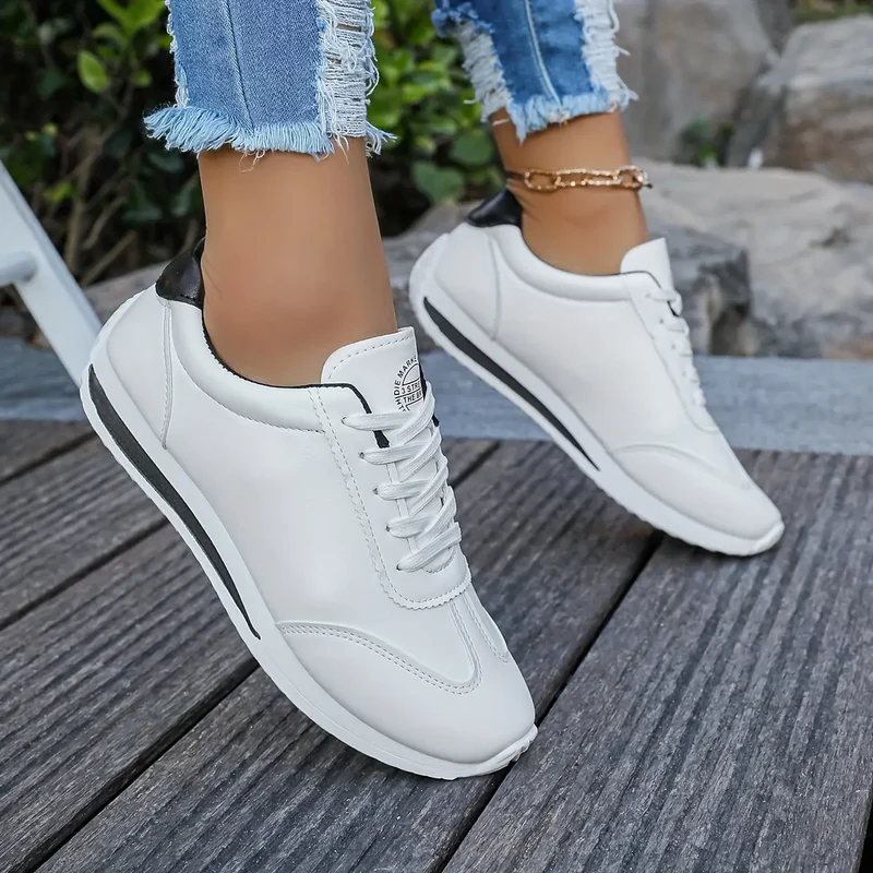 Einfarbige Freizeit-Sportschuhe für Damen mit dicken Sohlen