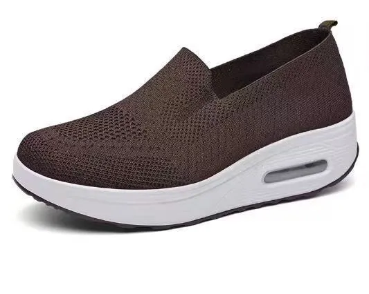Damen Slip-On Sneakers mit atmungsaktivem Obermaterial und stoßdämpfender Sohle