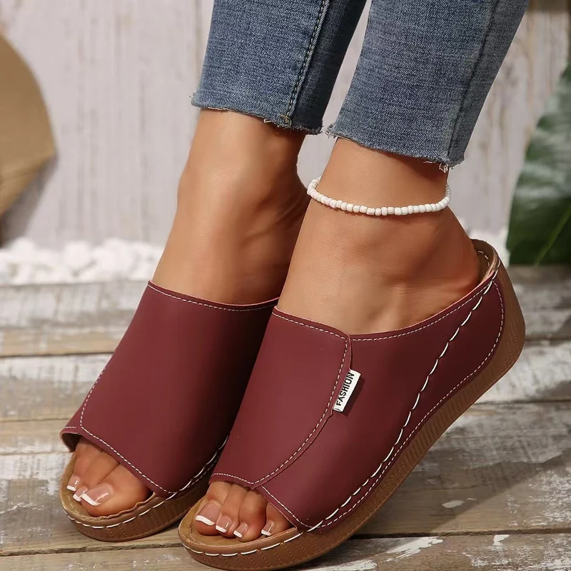 Damen bequeme Clogs mit ergonomischer Fußbett und modischem Riemendesign