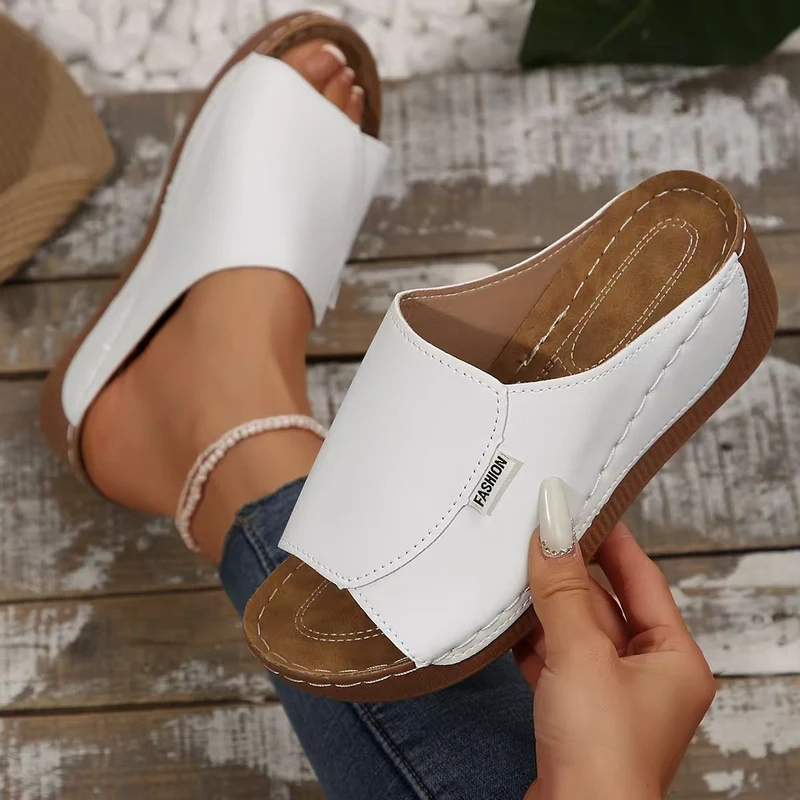 Damen bequeme Clogs mit ergonomischer Fußbett und modischem Riemendesign