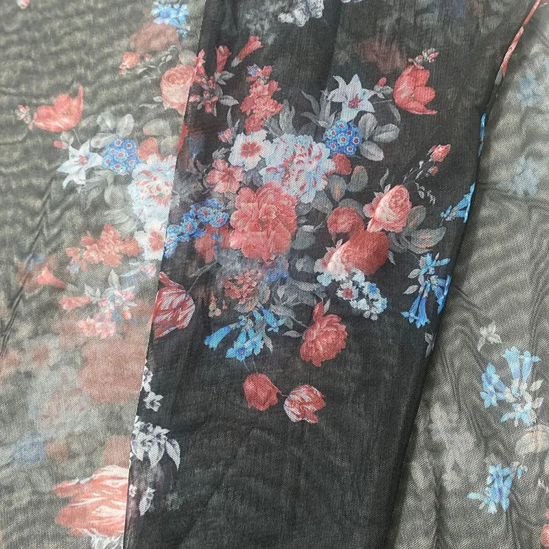 Herren Langarmshirt mit floralem Muster und transparentem Stoff