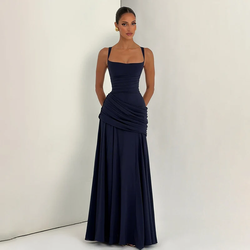 Damen Elegantes Abendkleid mit Off-Shoulder-Design und Fließendem Cape