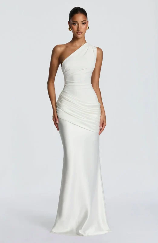 Damen Elegantes Abendkleid mit Off-Shoulder-Design und Fließendem Cape