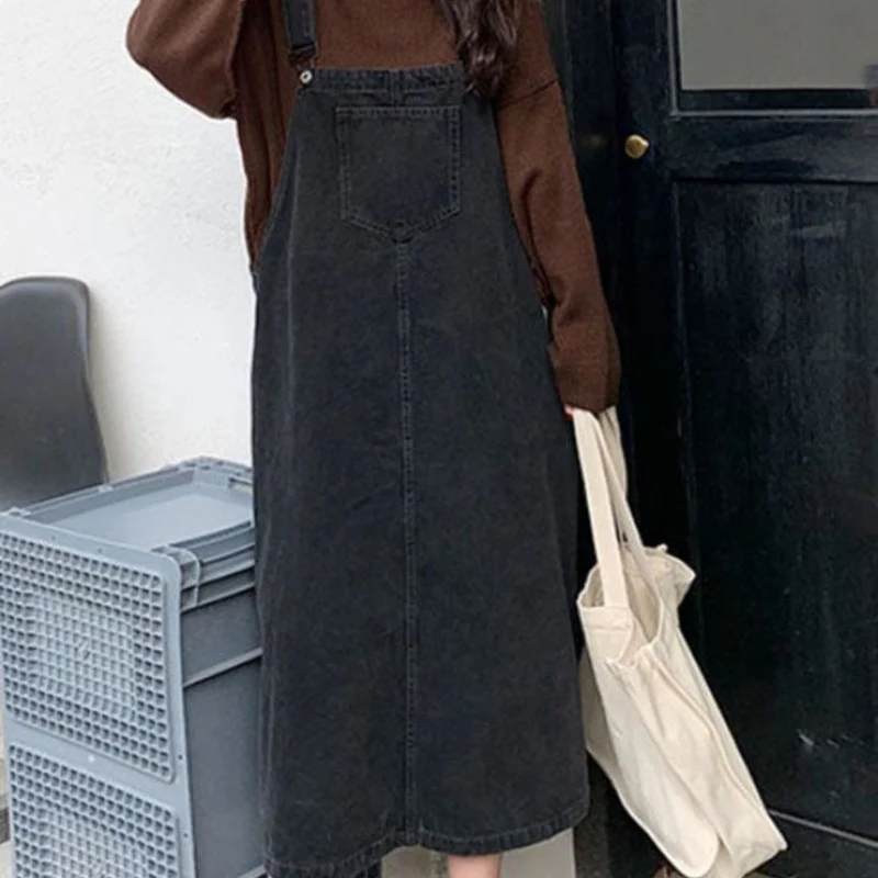 Lässiges Jeans-Latzkleid mit Vordertasche - Arvani