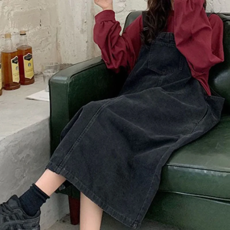 Lässiges Jeans-Latzkleid mit Vordertasche - Arvani