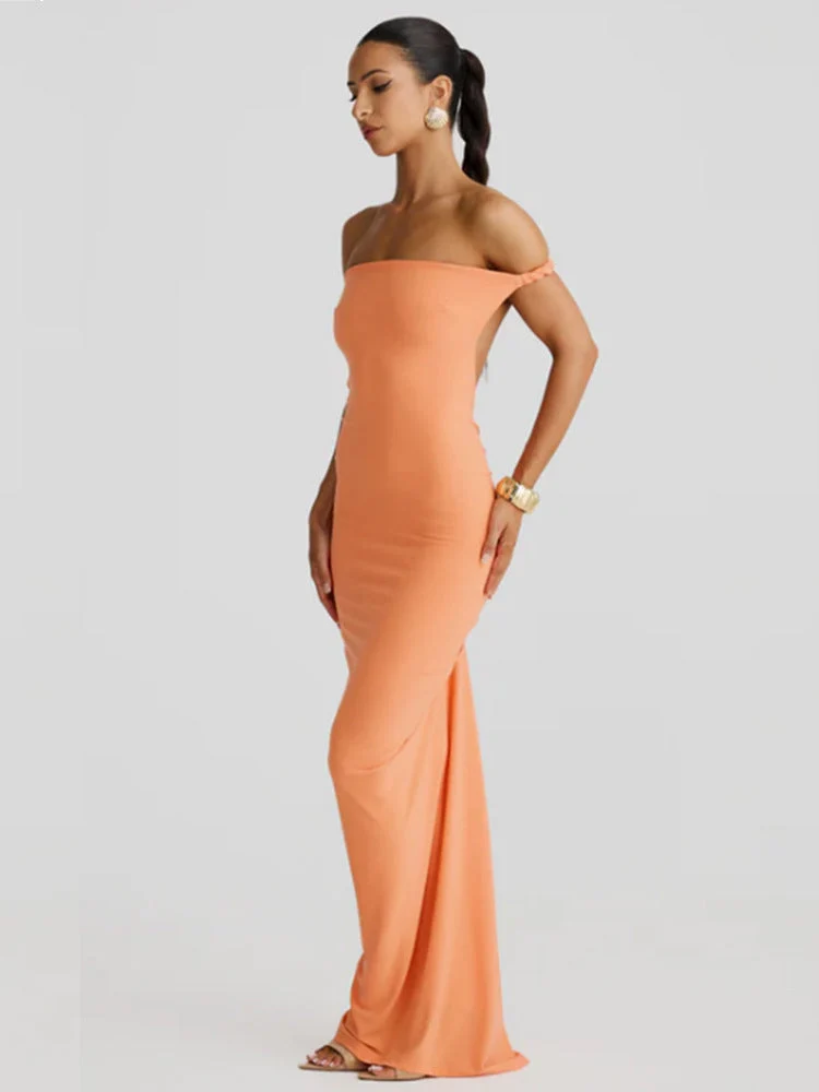 Damen figurbetontes Abendkleid mit elegantem Halterdesign und schwingendem Saum Nord Taschen