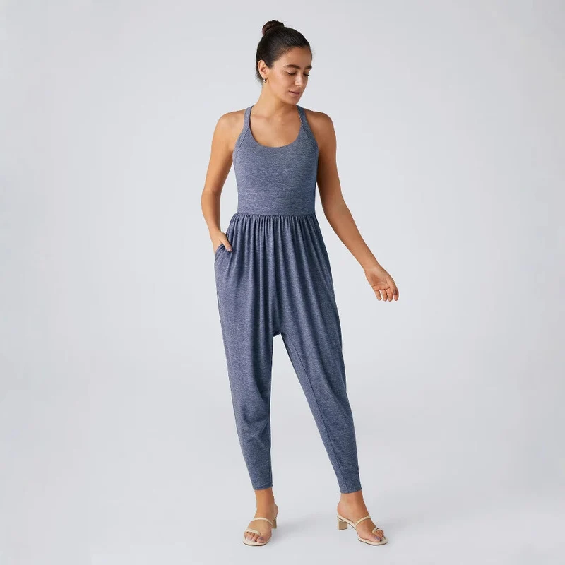 Damen nan lässiger Jersey-Overall mit Racerback, smockierter Taille und seitlichen Eingrifftaschen
