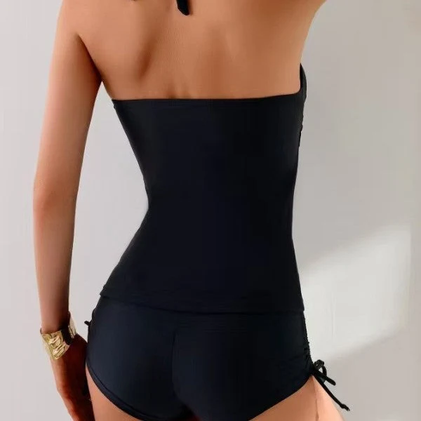 Damen hochmodernes Tankini-Set mit Wickeloberteil und stylischen Badeshorts