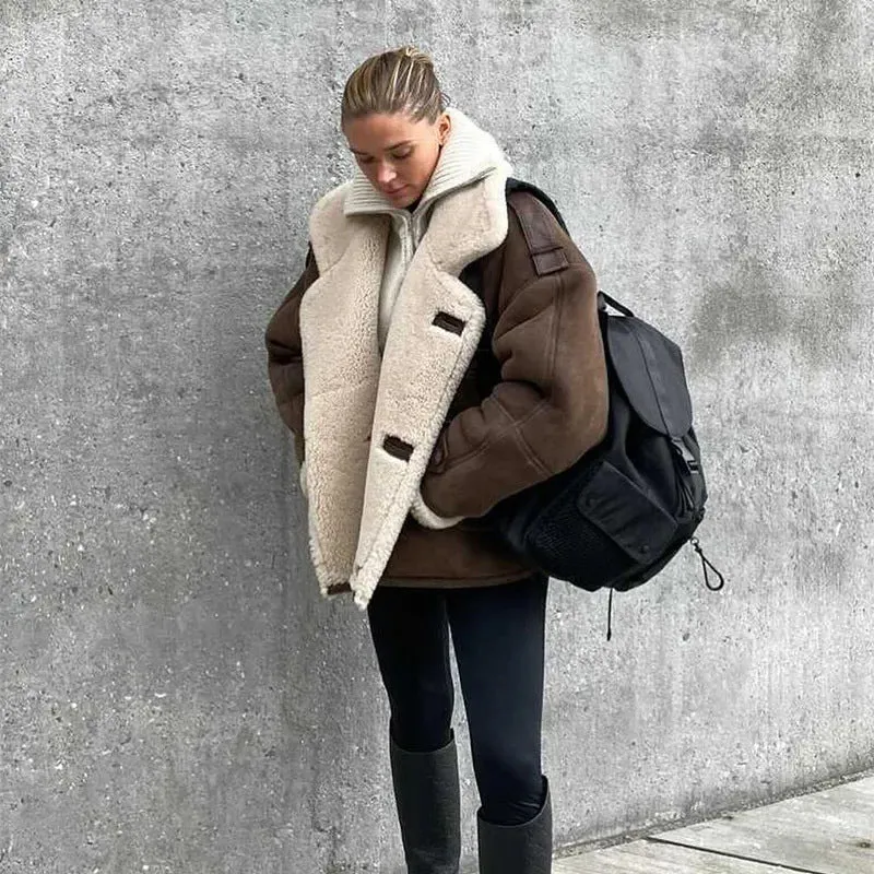 Damen Warme Lammfelljacke mit bequemem Schnitt - Arvani
