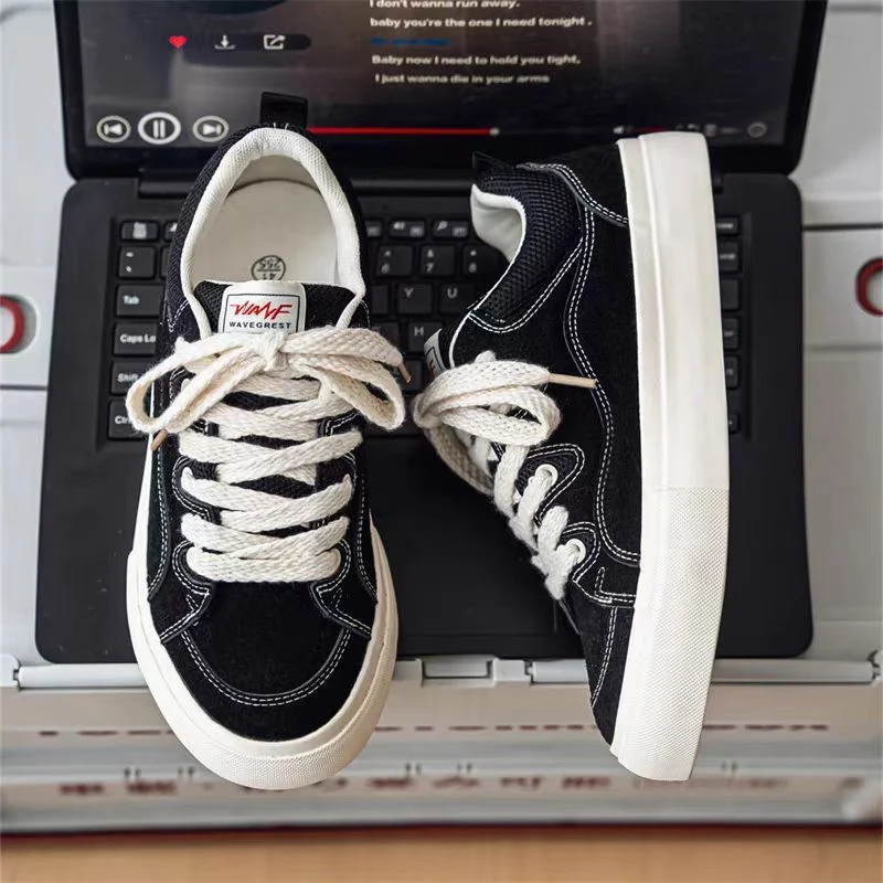 Damen lässige Sneakers mit klassischem Design und dämpfender Sohle Nord Taschen