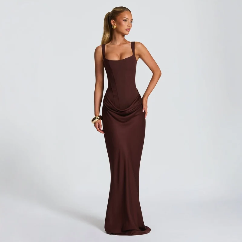 Damen Elegantes Maxikleid mit figurbetonendem Schnitt und raffiniertem Faltenwurf
