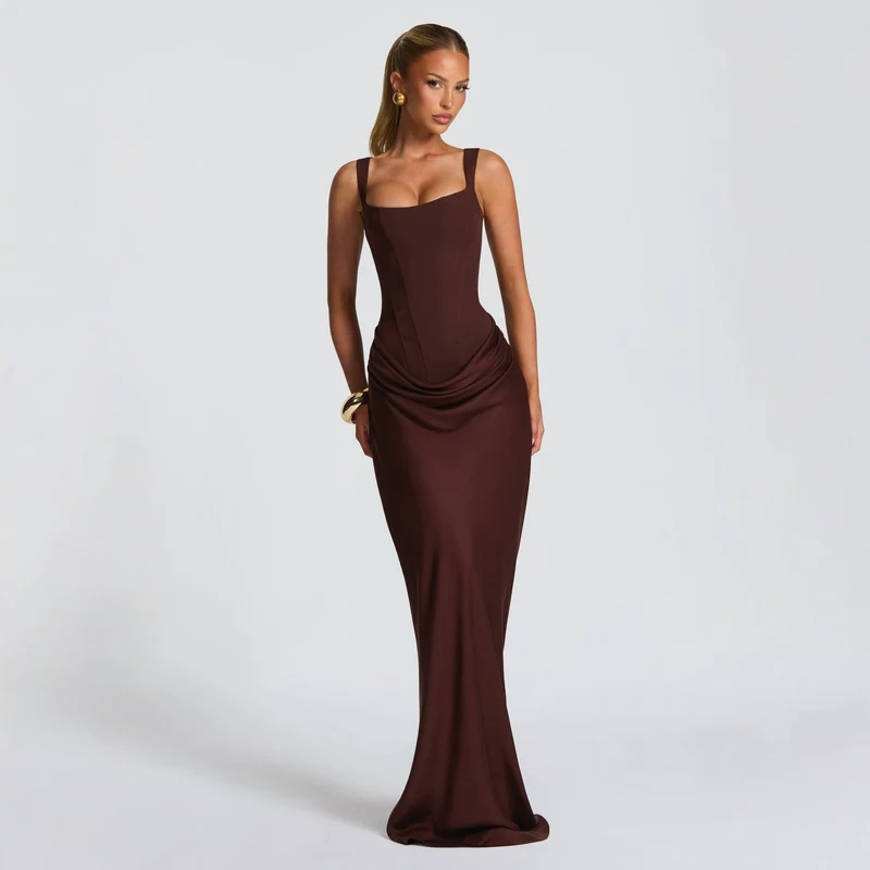 Damen Elegantes Maxikleid mit figurbetonendem Schnitt und raffiniertem Faltenwurf
