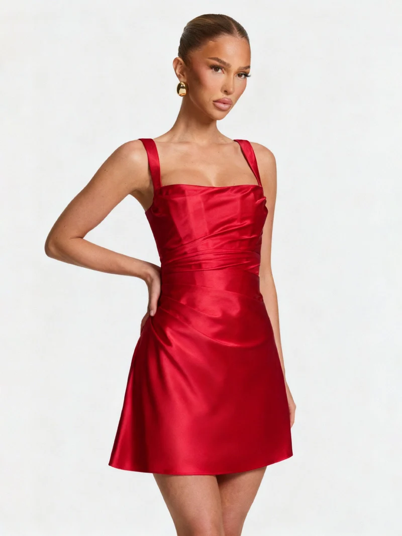 Damen Elegantes Cocktailkleid mit schickem Quadrat-Ausschnitt und fließendem Satin