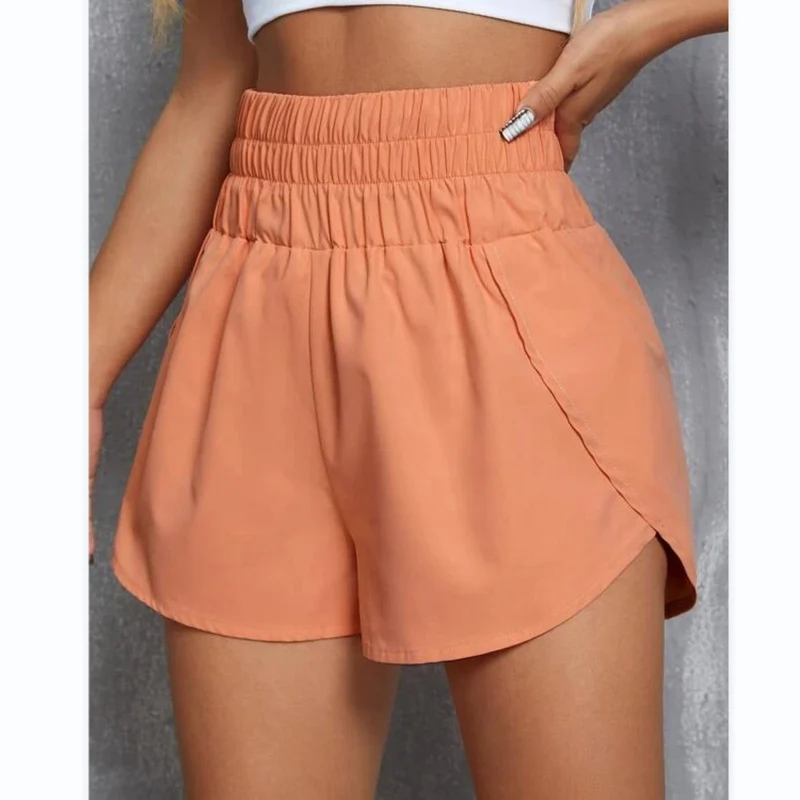 Elastische Shorts mit hoher Taille