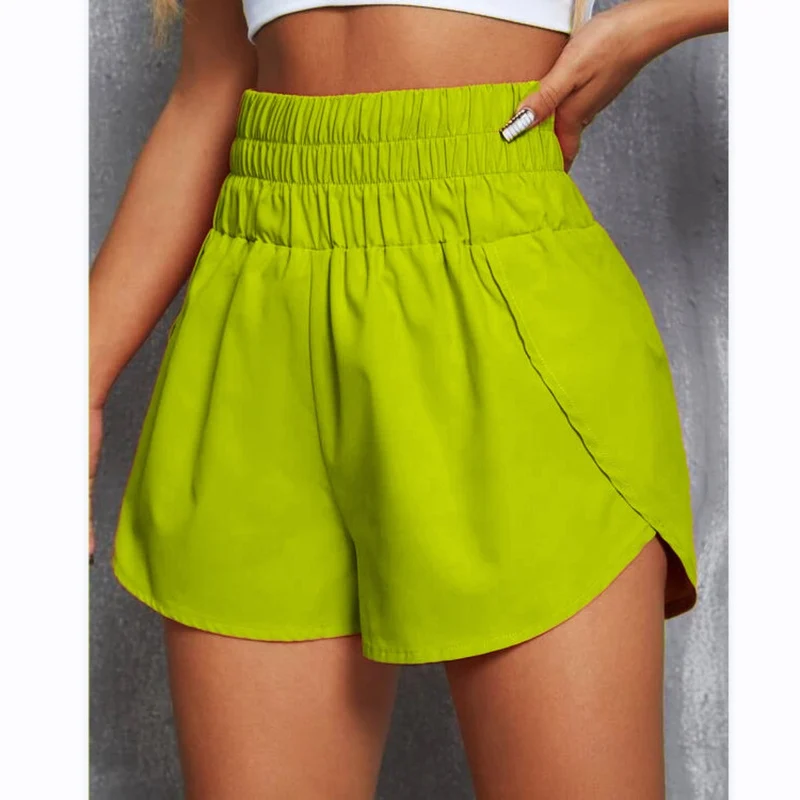 Elastische Shorts mit hoher Taille