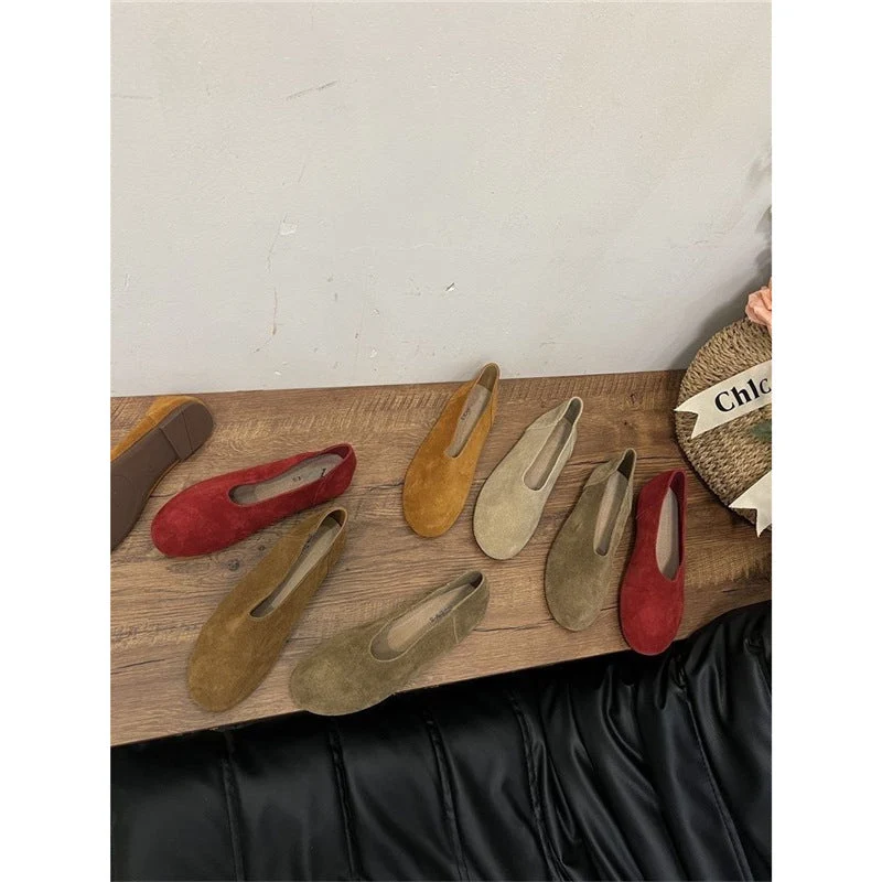 Damen elegante Slipper aus weichem Veloursleder