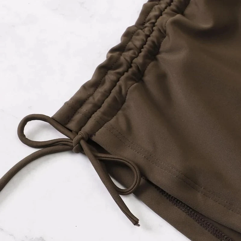 Damen Badeset mit gerafftem Oberteil und hoch tailliertem Slip