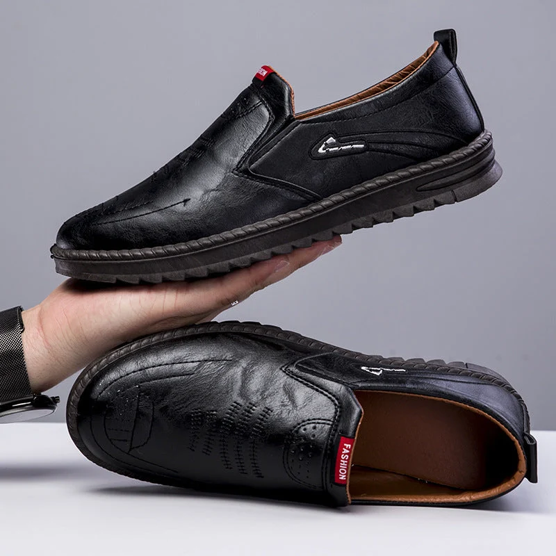 Herren Halbschuhe mit komfortabler Fußbettgestaltung