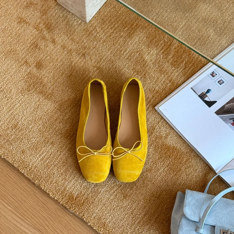 Damen Ballerinas aus weichem Wildleder mit modischem Schleifendetail