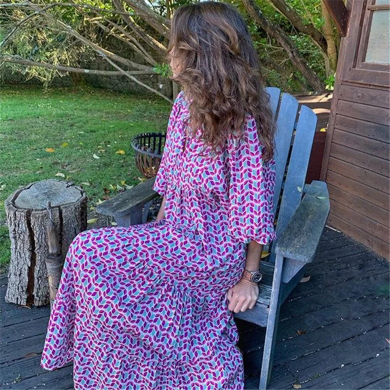 Hochwertiges Maxikleid mit schönem Muster