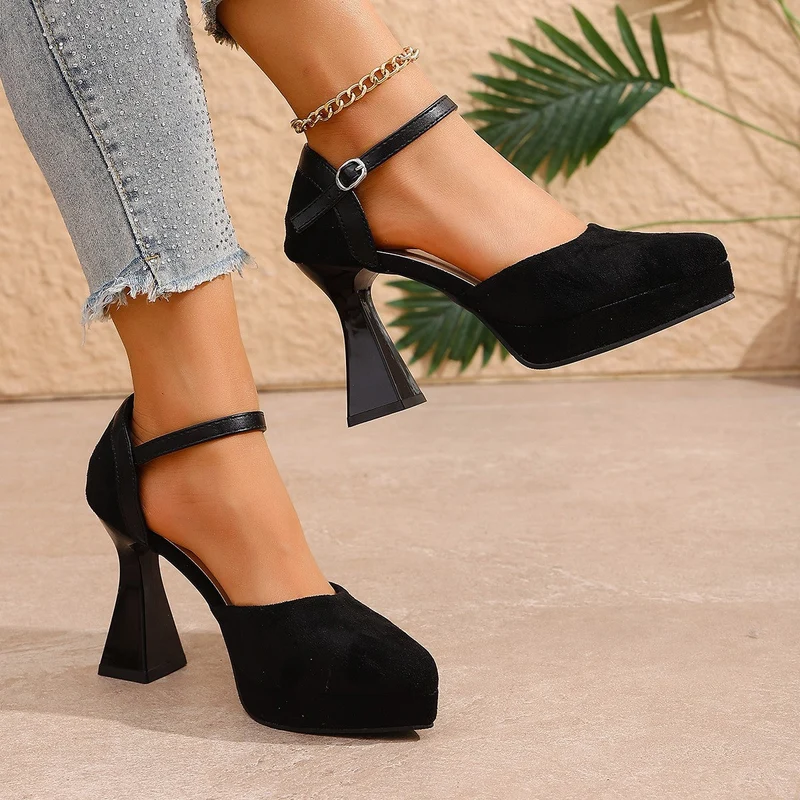 Damen Elegante Plateau-Pumps mit Riemchen