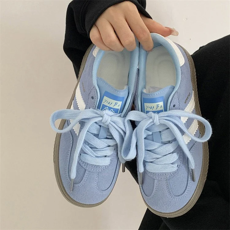 Damen Sportliche Sneakers mit reflektierenden Elementen und atmungsaktiver Oberflächenstruktur