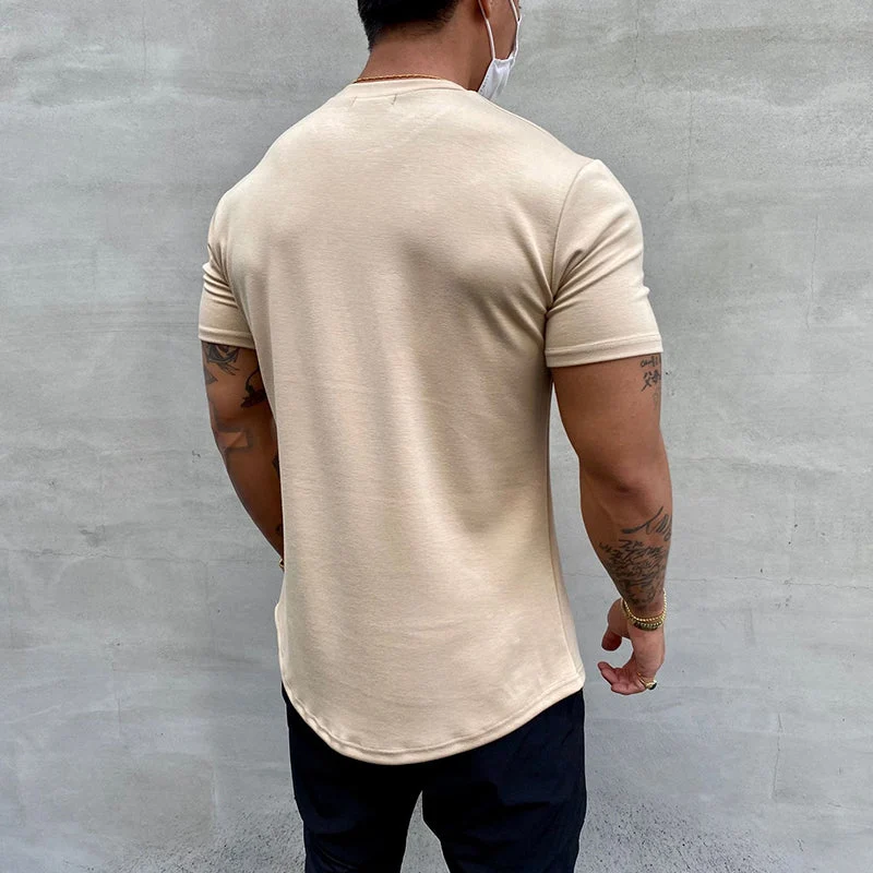 I T-Shirt aus Elastischem Sportmaterial