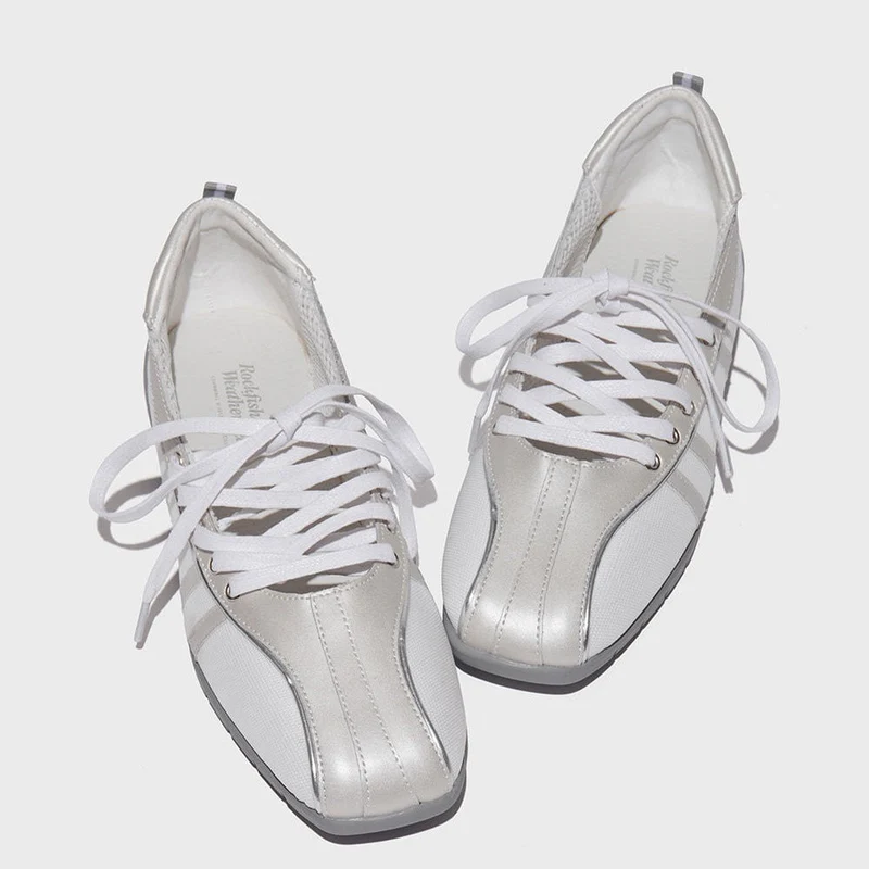 Damen Sportliche Sneakers im modernen Design mit atmungsaktiver Oberflächenstruktur