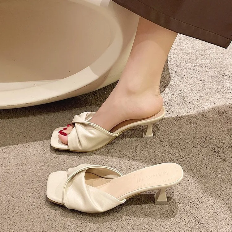 Damen Elegante Mules mit geschwungenem Riemendesign und komfortablem Absatz