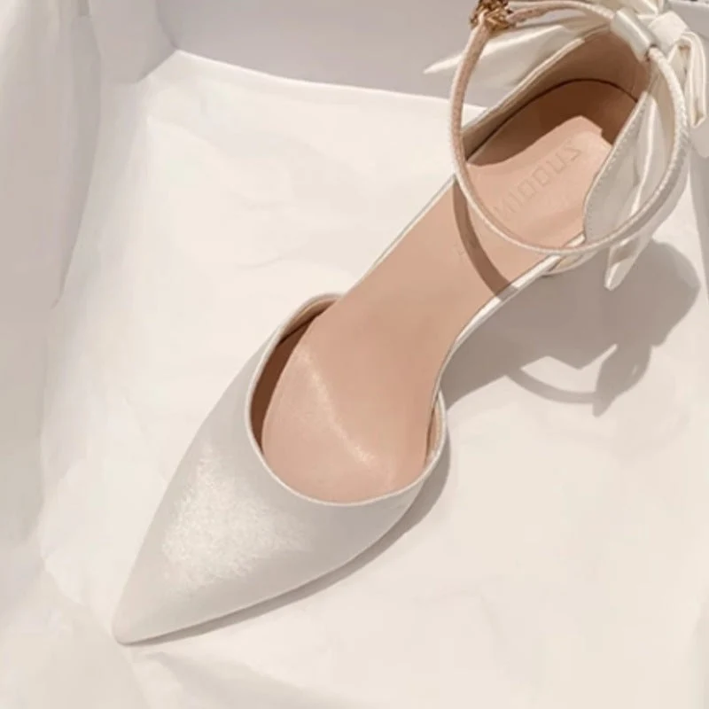Damen elegante High Heels mit zartem Riemchen und Schleifenakzent