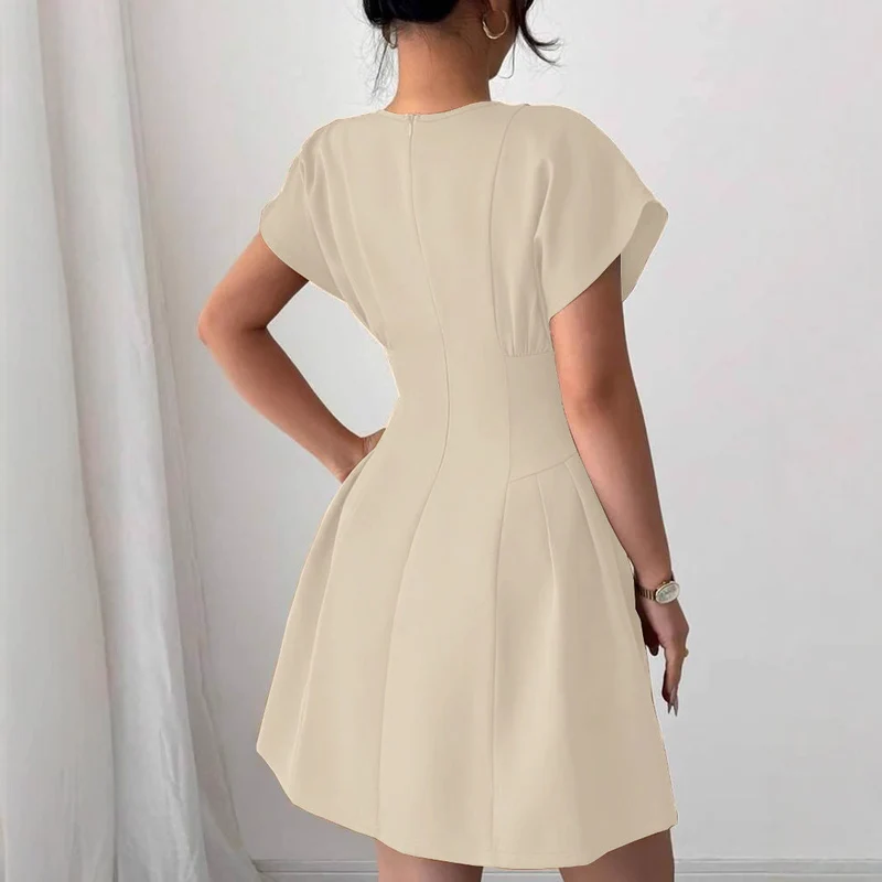 Damen Wickelkleid mit elegantem Schnitt und fließendem Rock