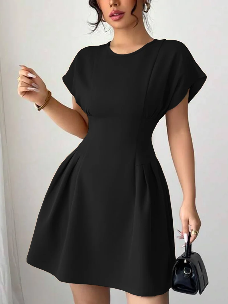 Damen Wickelkleid mit elegantem Schnitt und fließendem Rock