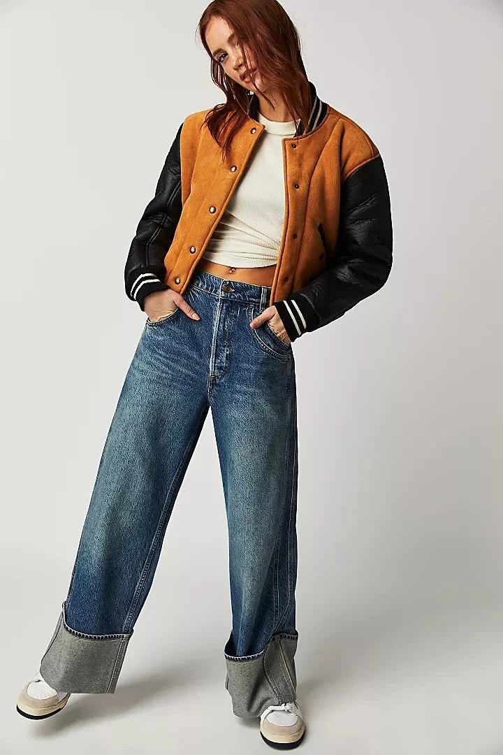 Damen Weite Jeans mit umgeschlagenem Saum