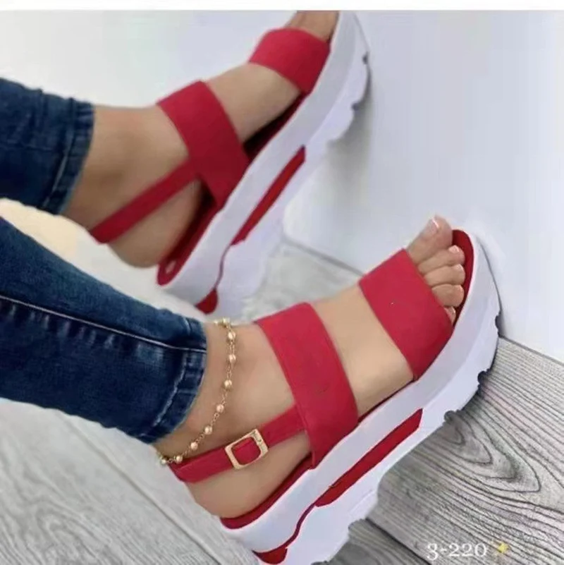 Damen Komfortable Plattform-Sandalen mit breiten Riemen und rutschfester Sohle