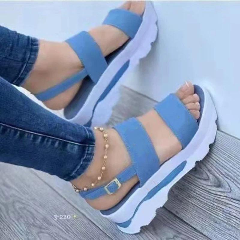 Damen Komfortable Plattform-Sandalen mit breiten Riemen und rutschfester Sohle