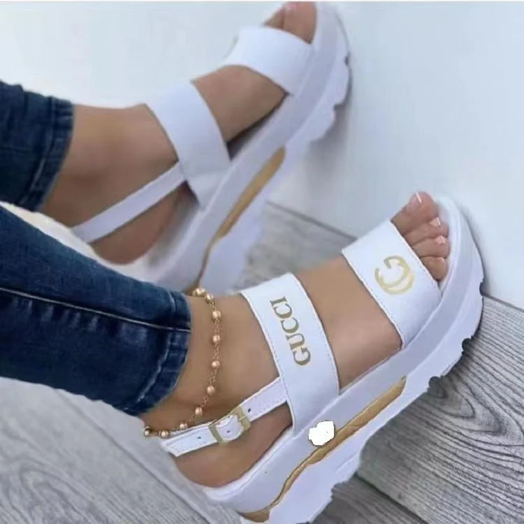 Damen Komfortable Plattform-Sandalen mit breiten Riemen und rutschfester Sohle