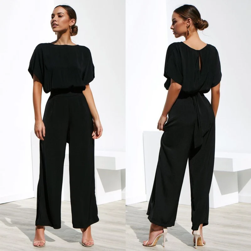 Damen Jumpsuit mit weitem Bein und elegantem Schnitt