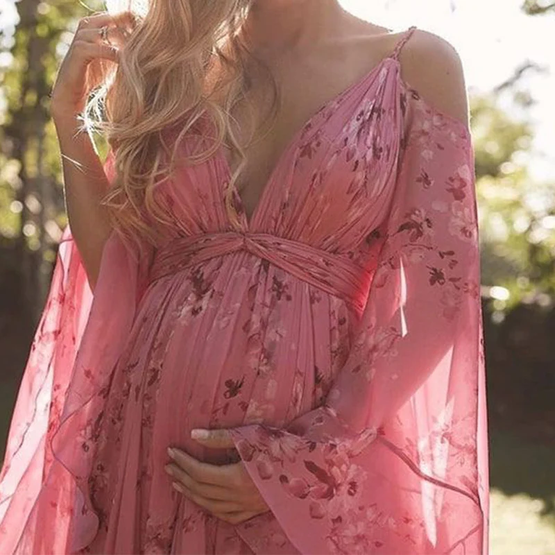 Damen Luftiges Maxi-Kleid mit floralen Akzenten und schwingenden Ärmeln