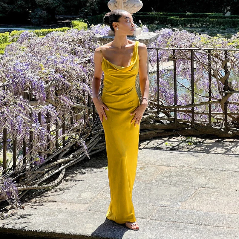Damen Maxikleid mit schickem Wasserfallausschnitt und fließendem Satin-Stoff
