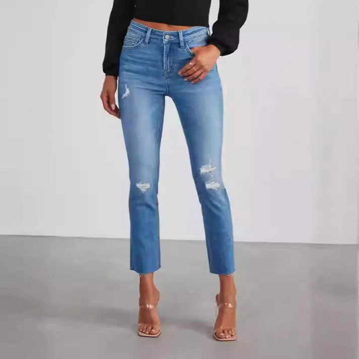 Damen zeitlose Jeans im modernen Schnitt mit cropped Bein