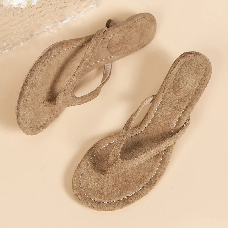 Damen elegante Zehentrenner-Sandalen mit geschwungenem Fersenriemen und komfortablem Fußbett