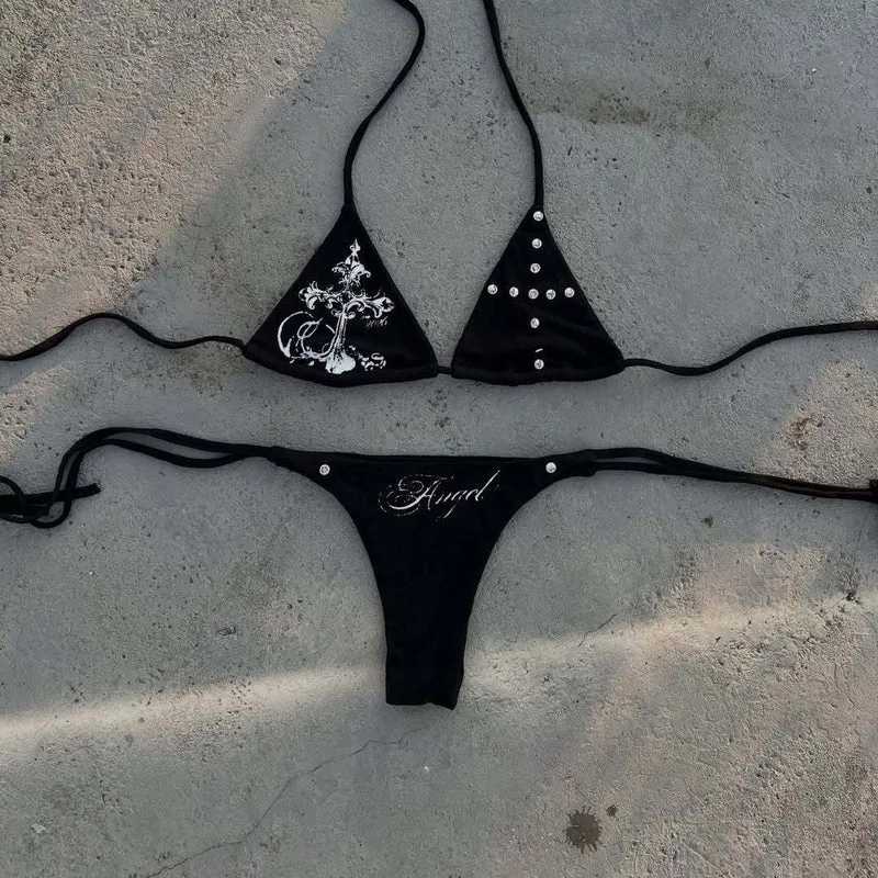 Damen Bikini-Set mit ausgefallenen Details und einzigartigen Akzenten