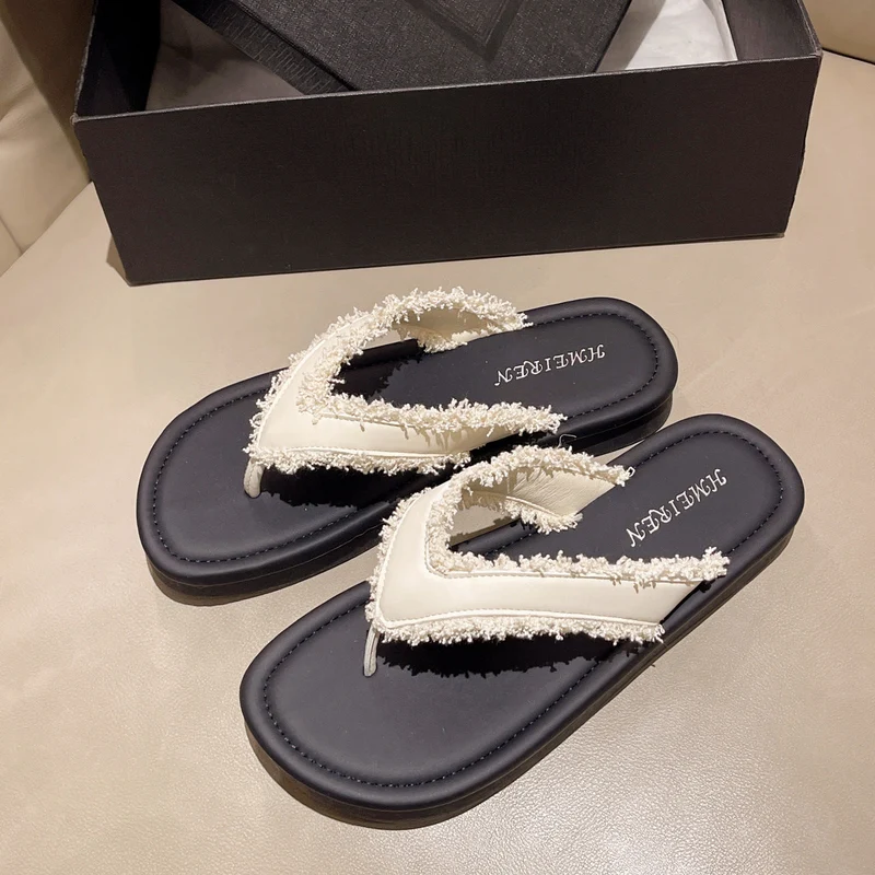 Damen Flip-Flops mit modischem Fransen-Design und komfortabler Sohle