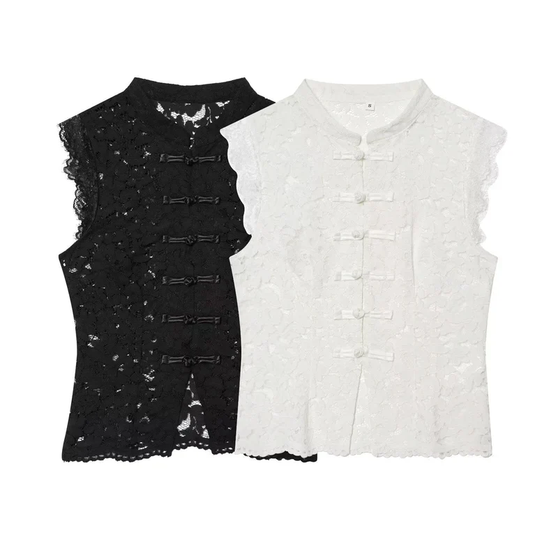 Damen-Spitzenoberteil mit traditionellem Stehkragen und eleganten Knopfdetails