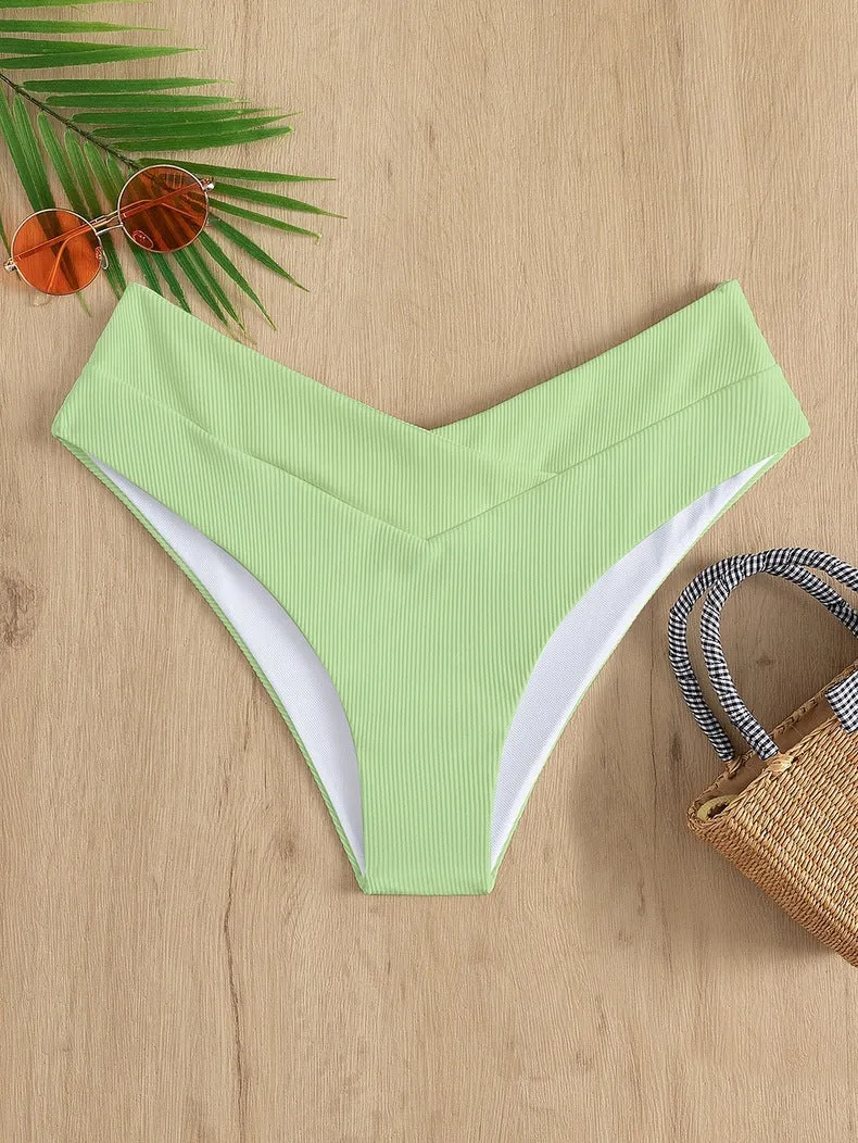 Damen Hochgeschnittenes Bikini-Höschen Nord Taschen