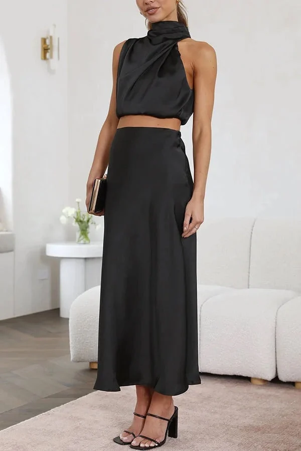 Solch Eine Stimmung Hochgeschlossene Satin Drapiert Maxirock Set