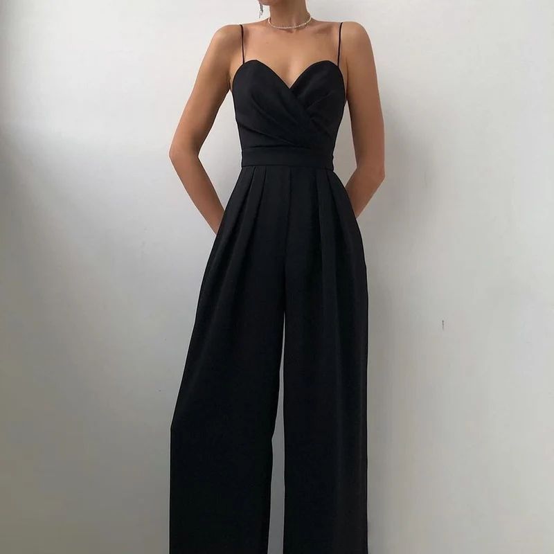 Sexy Overall mit Gürtel
